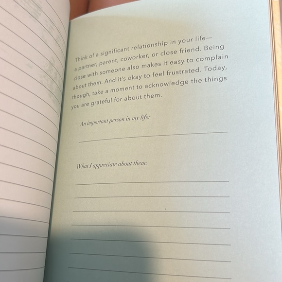 Simply Grateful Reflection Journal - Picture 8 of 8